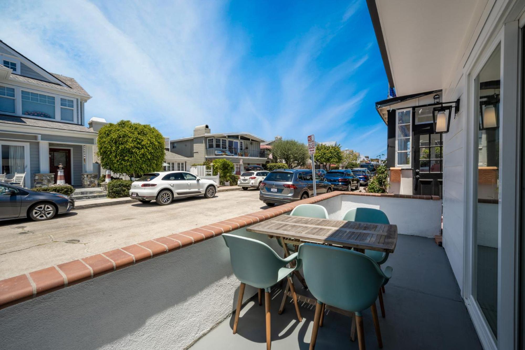 3 Bedroom Renovated Condo On Balboa Island Newport Beach Exterior photo