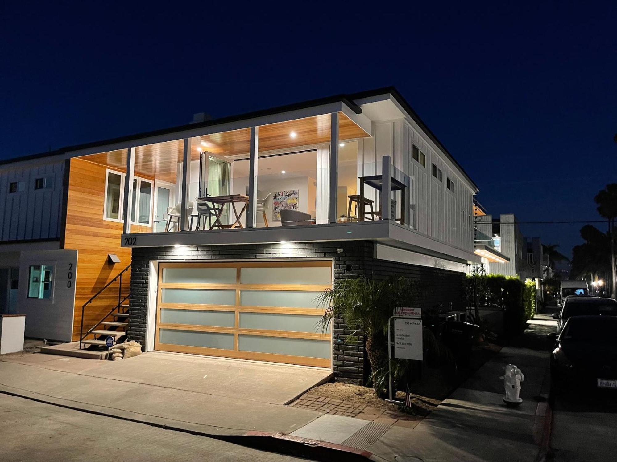 3 Bedroom Renovated Condo On Balboa Island Newport Beach Exterior photo